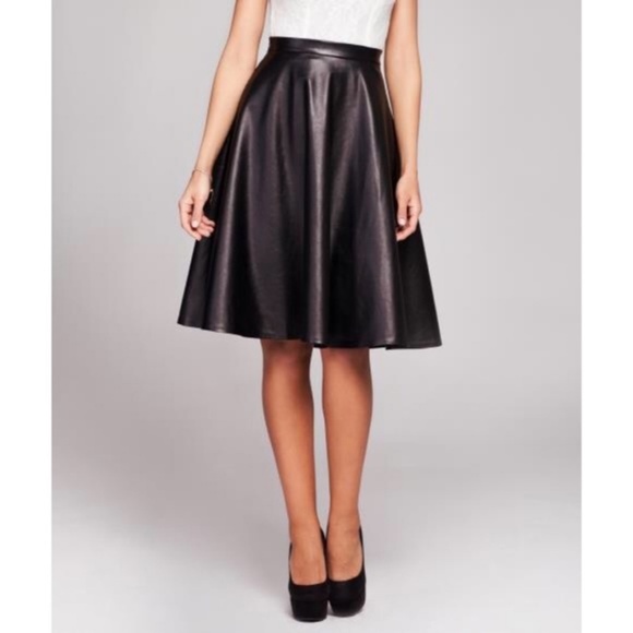 LAST ONE! Faux leather full midi skirt - Picture 2 of 4